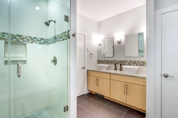 double vanity bathroom addition with modern fixtures by PEGASUS Design-to-Build in Lexington, MA